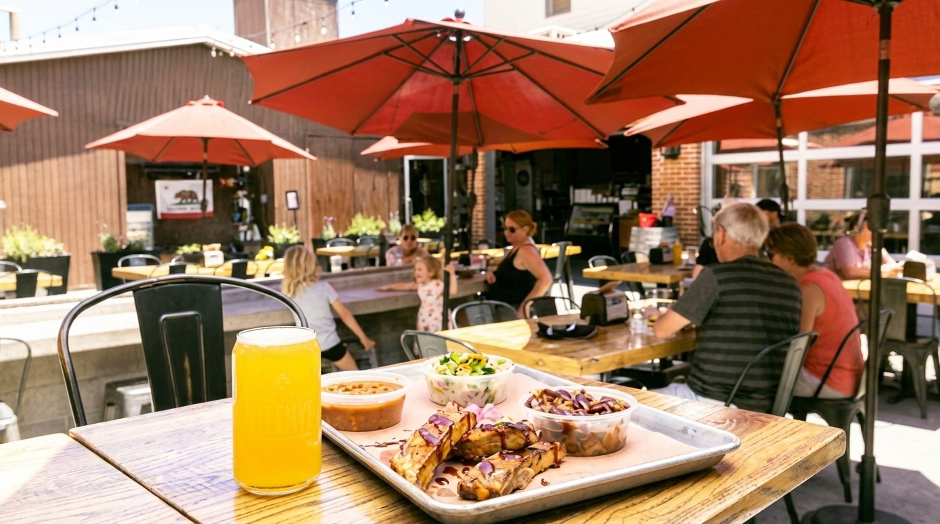 Norma's Way Alley courtyard