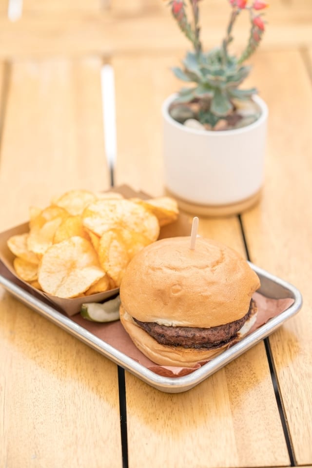 Kids Burger.