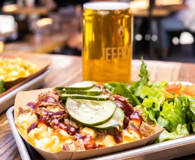 Brisket Mac & Cheese.